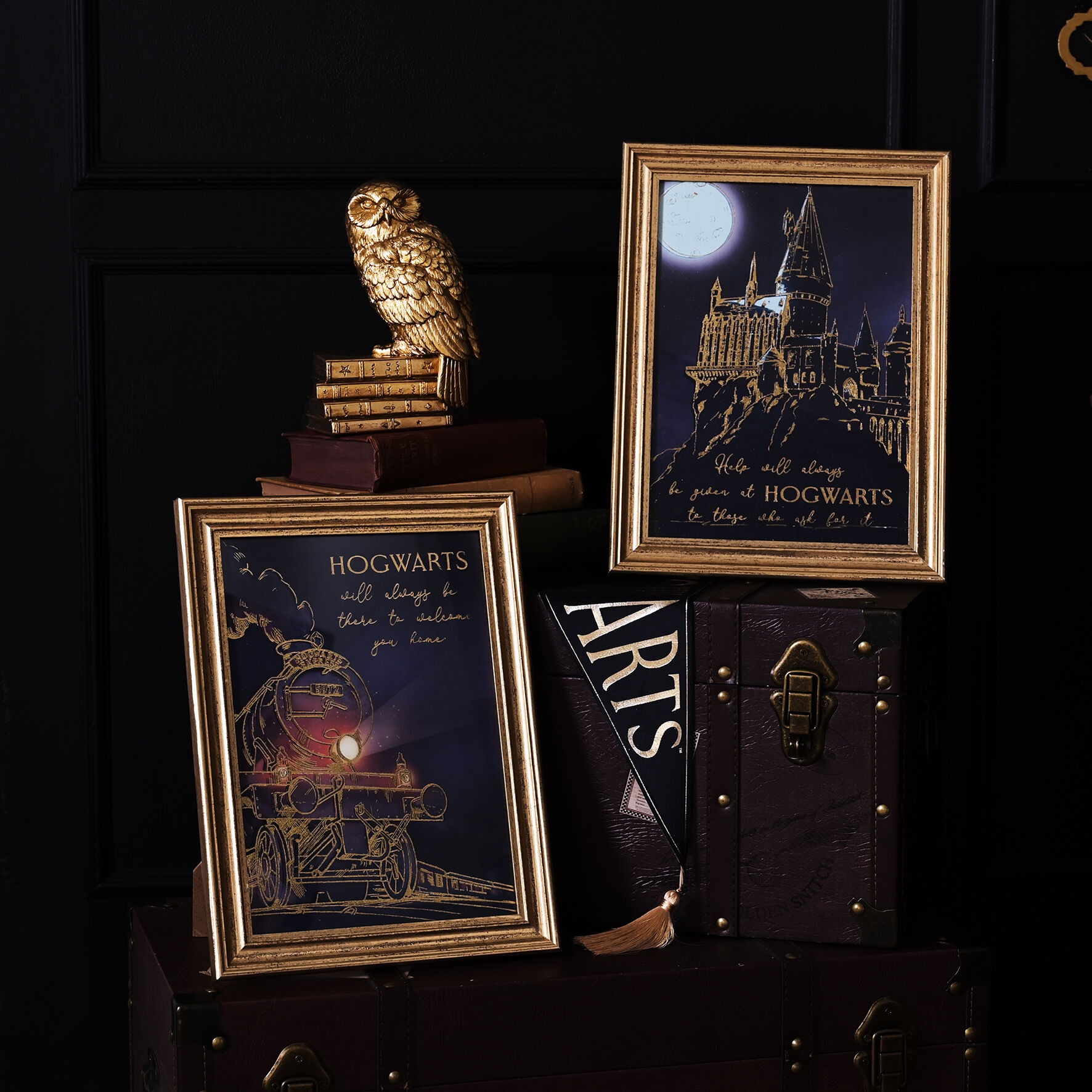 Harry Potter Alumni Bilderrahmen – Hogwarts Eingang In Gold, Offiziell Lizenziert (22x17x3 Cm, Mit Standfuß)